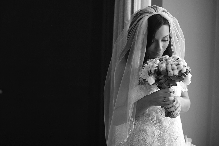 Margo & Alexey – (February, 2nd, 2013) Moscow (Russia). Emin Kuliyev — Award-Winning Wedding Photojournalist NYC & USA | Best Wedding Photographer Known for Candid, Timeless Moments