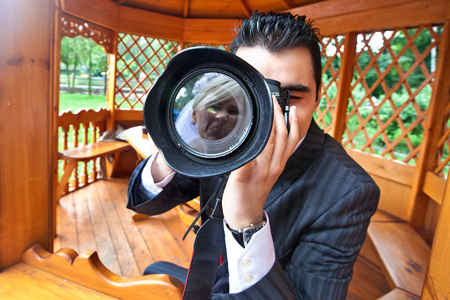 My Wedding Photography Workshop in Moscow (Russia) 6-14 June, 2010 – B. Emin Kuliyev — Award-Winning Wedding Photojournalist NYC & USA | Best Wedding Photographer Known for Candid, Timeless Moments