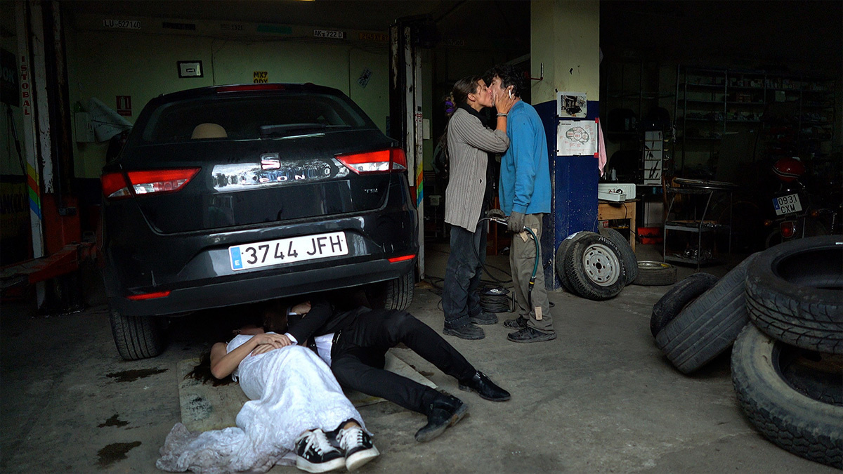 Aleksandrs & Džeina : Love story in Spain and Portugal, December 2016. Emin Kuliyev — Award-Winning Wedding Photojournalist NYC & USA | Best Wedding Photographer Known for Candid, Timeless Moments