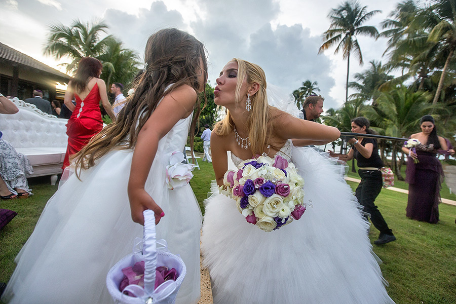 David & Leila (Puerto Rico) – Day 2 (July 27, 2013) Wedding day. Emin Kuliyev — Award-Winning Wedding Photojournalist NYC & USA | Best Wedding Photographer Known for Candid, Timeless Moments
