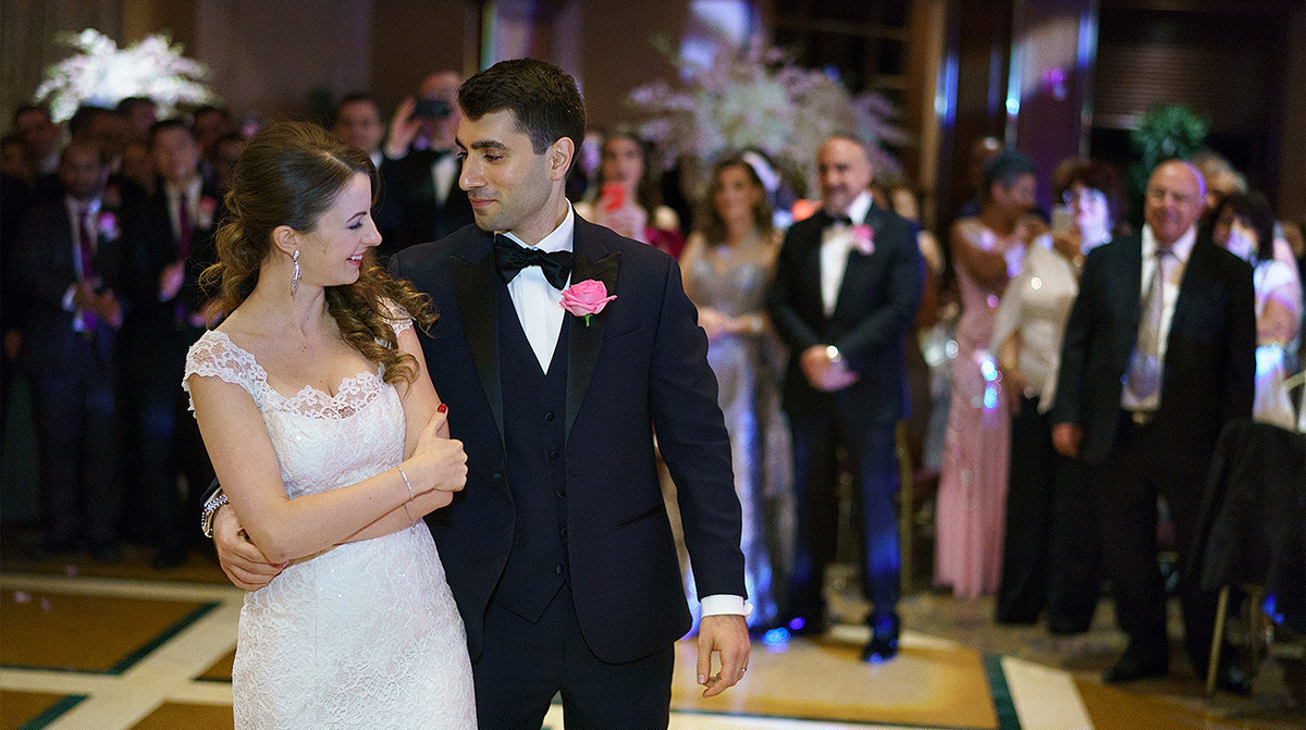 Ernest  and Jena – 8.27.2017 – Crest Hollow Country club. Emin Kuliyev — Award-Winning Wedding Photojournalist NYC & USA | Best Wedding Photographer Known for Candid, Timeless Moments