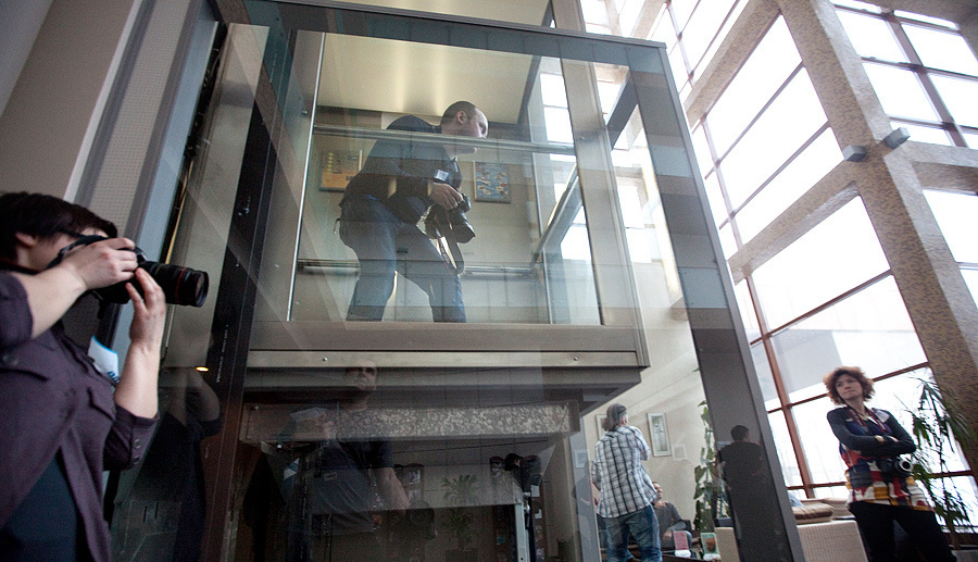 My Workshop in Moscow (Russia) 1-3 March, 2010 – Behind the scene. Emin Kuliyev — Award-Winning Wedding Photojournalist NYC & USA | Best Wedding Photographer Known for Candid, Timeless Moments