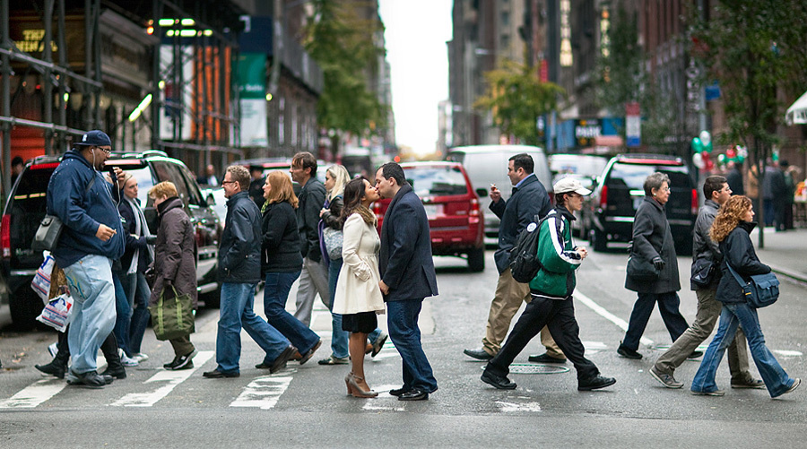Connie & Bryan – E-Session (November, 6th, 2009). Emin Kuliyev — Award-Winning Wedding Photojournalist NYC & USA | Best Wedding Photographer Known for Candid, Timeless Moments