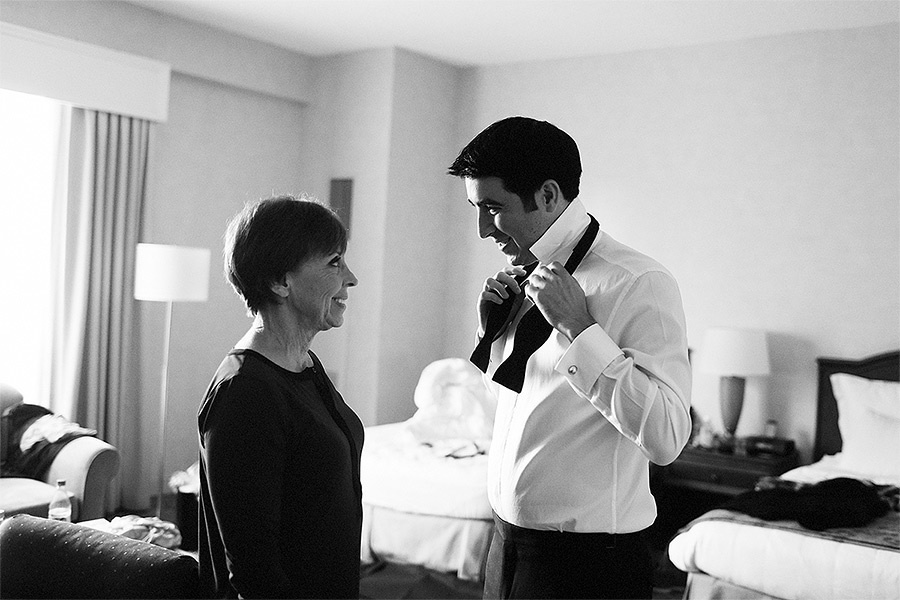 Emily & Kyle – (September 28th, 2013). Emin Kuliyev — Award-Winning Wedding Photojournalist NYC & USA | Best Wedding Photographer Known for Candid, Timeless Moments