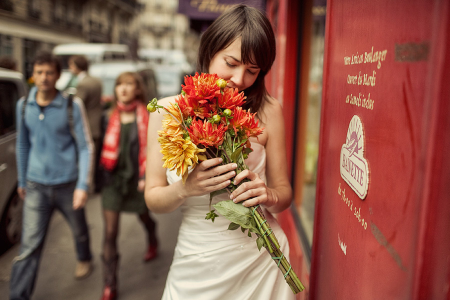Masha & Andrey – October 3rd, 2009 – Paris (France). Emin Kuliyev — Award-Winning Wedding Photojournalist NYC & USA | Best Wedding Photographer Known for Candid, Timeless Moments