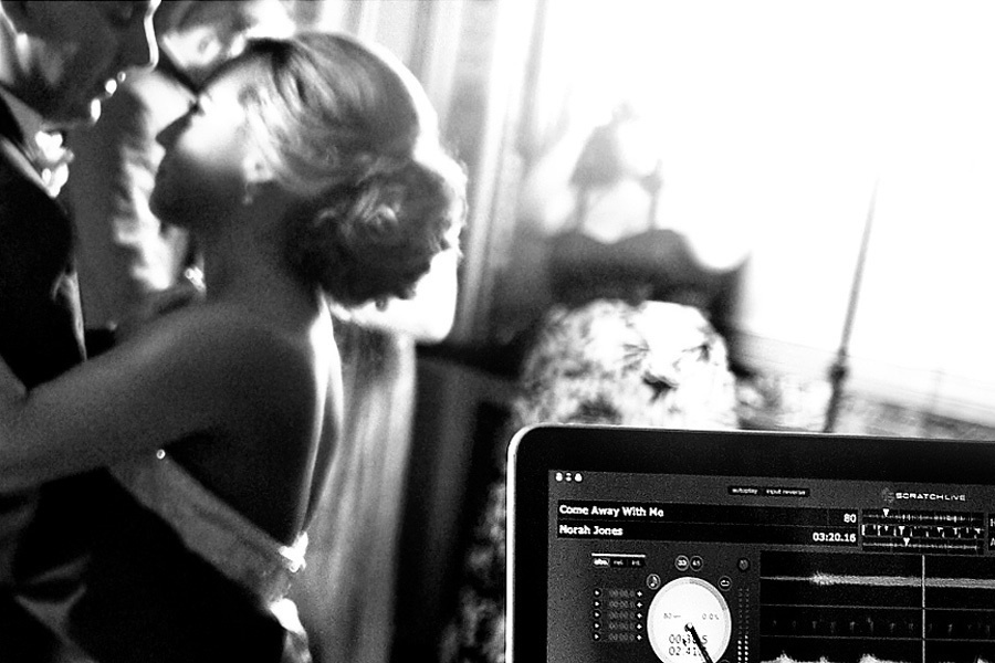 Matthew & Elizabeth – Wedding – 08/15/2009. Emin Kuliyev — Award-Winning Wedding Photojournalist NYC & USA | Best Wedding Photographer Known for Candid, Timeless Moments