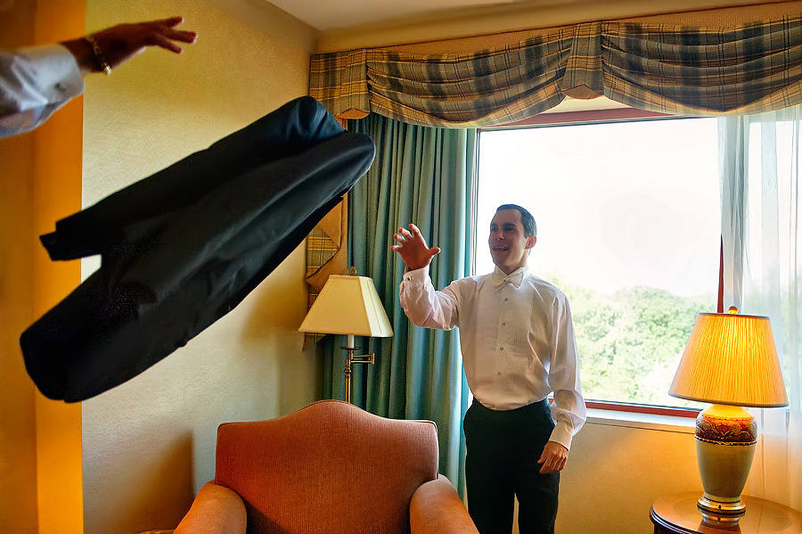 Kathryn Marie Del Guercio & Thomas Semmes Walmsley – 9/11/2010. Emin Kuliyev — Award-Winning Wedding Photojournalist NYC & USA | Best Wedding Photographer Known for Candid, Timeless Moments