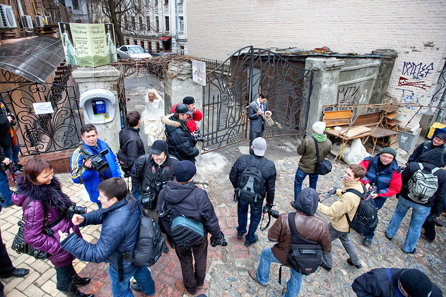 My workshops in Kiev (Ukraine) – 22 and 23 March, 2009. Emin Kuliyev — Award-Winning Wedding Photojournalist NYC & USA | Best Wedding Photographer Known for Candid, Timeless Moments