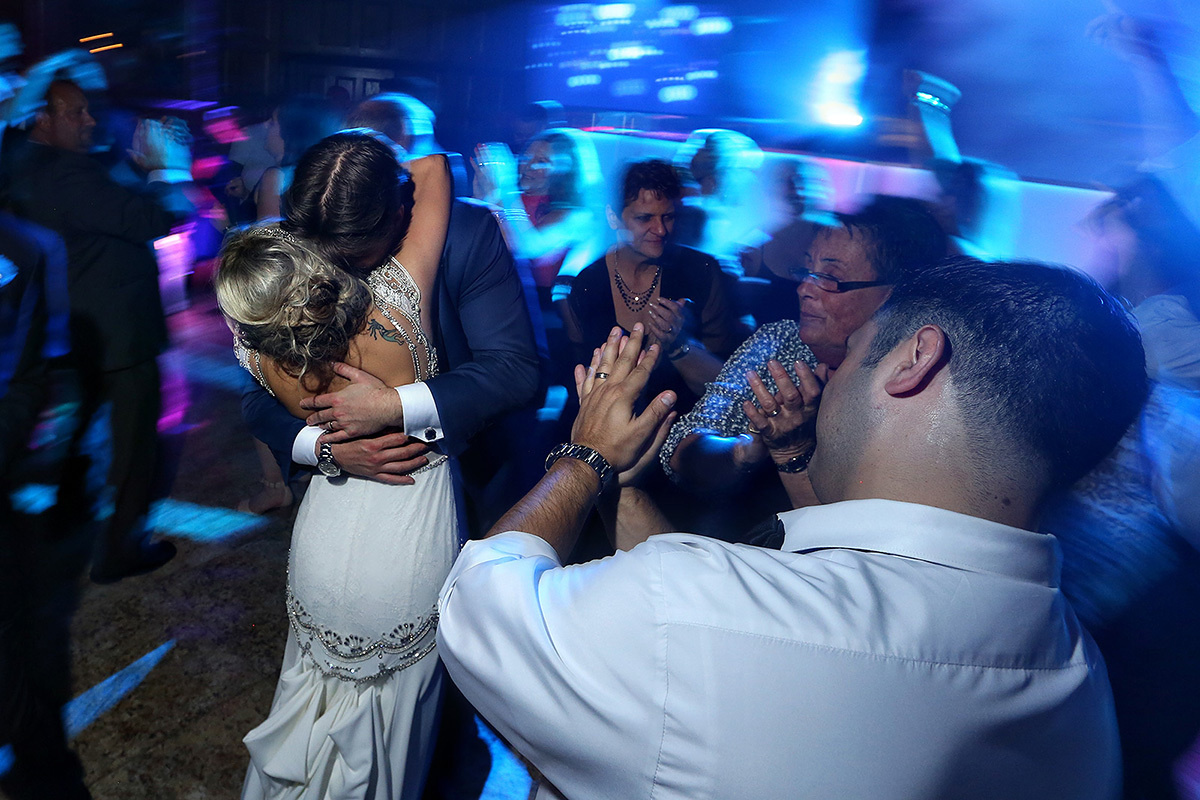 Noel & Adam – June 24th, 2017 (The Shadowbrook). Emin Kuliyev — Award-Winning Wedding Photojournalist NYC & USA | Best Wedding Photographer Known for Candid, Timeless Moments