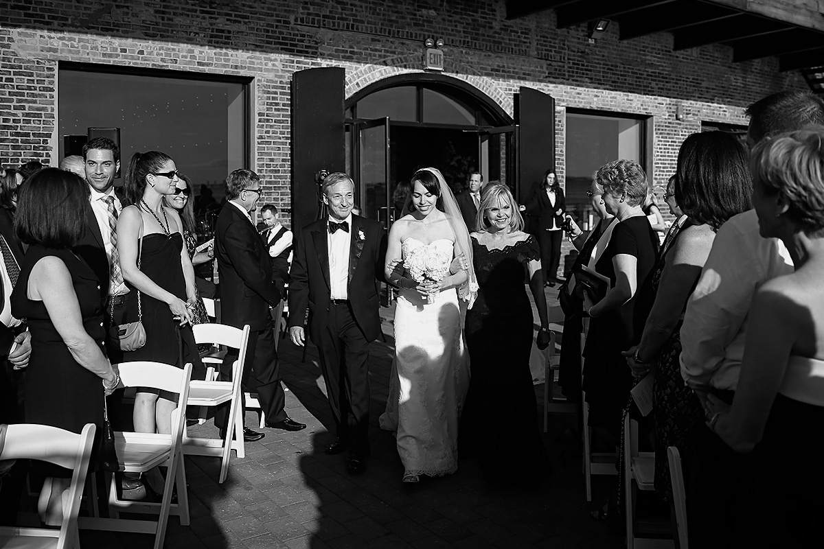 Eric & Debra  –  6/13/2015 (Wedding at Liberty Warehouse). Emin Kuliyev — Award-Winning Wedding Photojournalist NYC & USA | Best Wedding Photographer Known for Candid, Timeless Moments