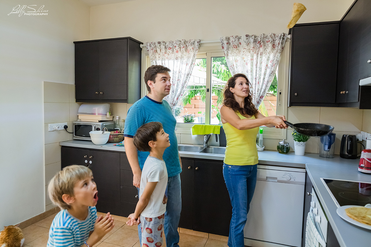 FAMILY STORIES. Lolly Shine. Contemporary digital artist