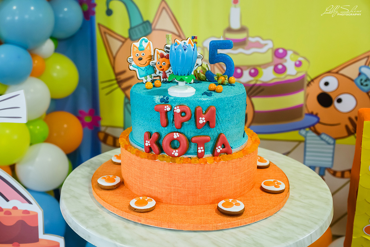 BIRTHDAY PARTY. Lolly Shine. Contemporary digital artist