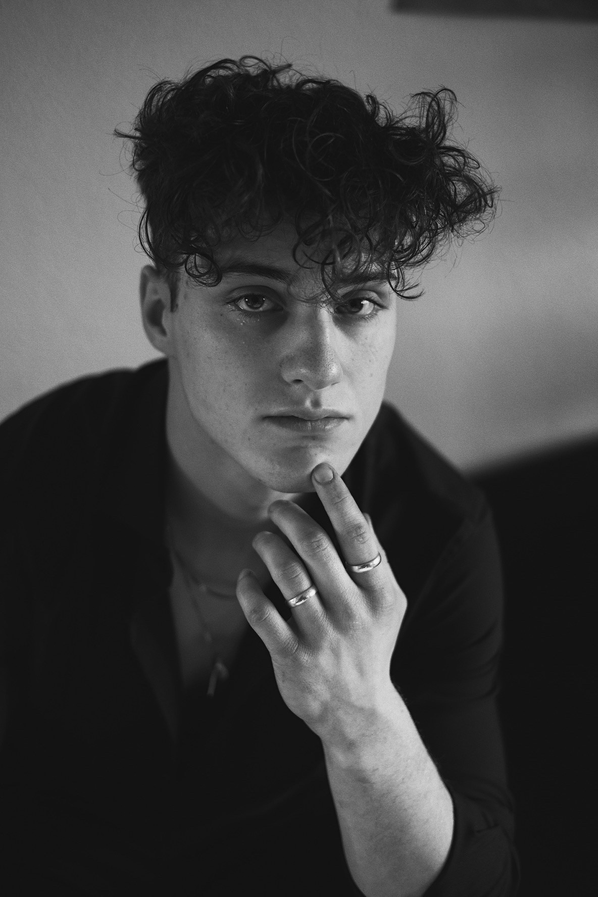 Indoor Portraits. Sasha Silver Photography