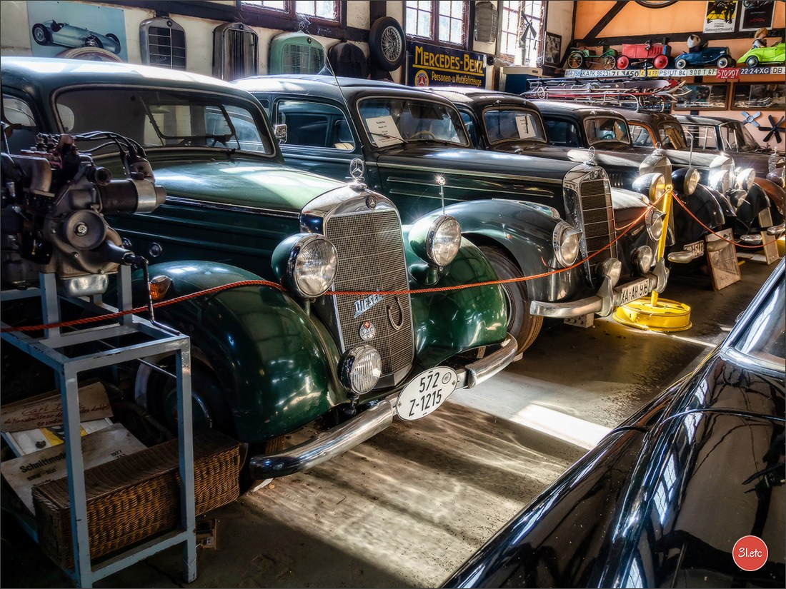 Удивительное место - частный музей старинного хлама - Fahrzeugmuseum. Photographe à Strasbourg | Portraits, Studio, Enfants, Événements