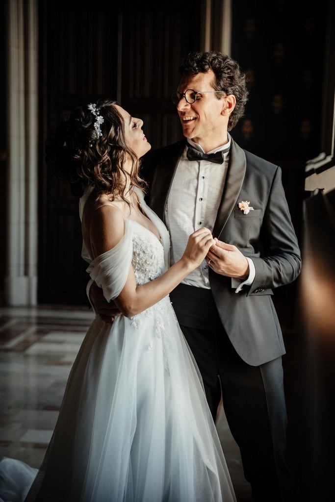 Isil si Radu by Fotograf nunta Iasi — Eduard Schiopu