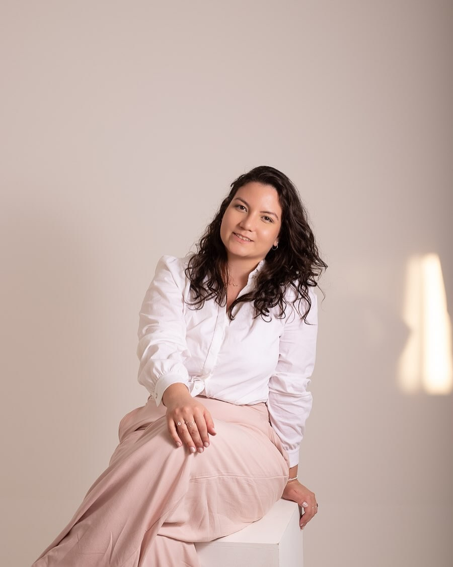 Estúdio Fotográfico em Holambra | Ensaios Gestante, Família e Retratos Profissionais. Joyce Maria Fotografia | Fotógrafa em Holambra