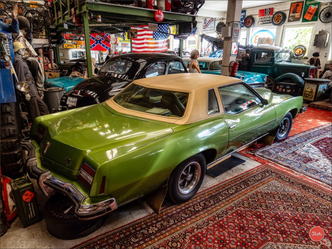 Удивительное место - частный музей старинного хлама - Fahrzeugmuseum. Photographe à Strasbourg | Portraits, Studio, Enfants, Événements