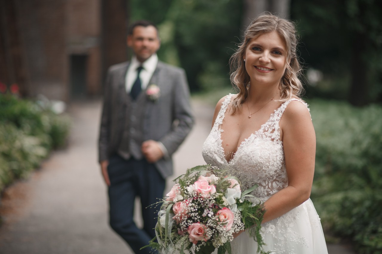 Kirchliche Hochzeit Rheinterrassen Karlsruhe – Noelia & Timo | Hochzeitsfotograf & Videograf