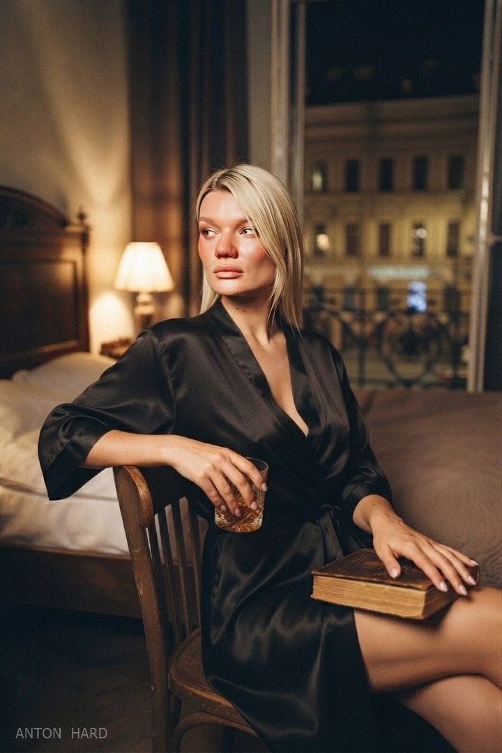 Nstyonka. Anton Hard — Fashion Photography