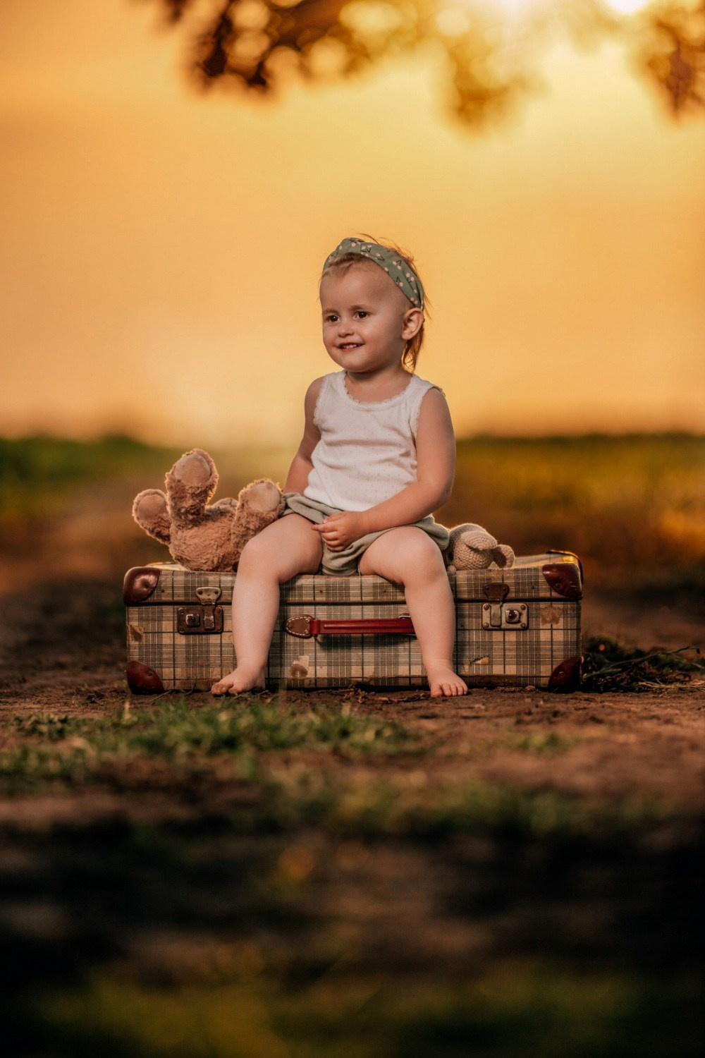 DEČIJA FOTOGRAFISANJA. Fotografi iz Backog Petrovca David i Andrea Stojanovic