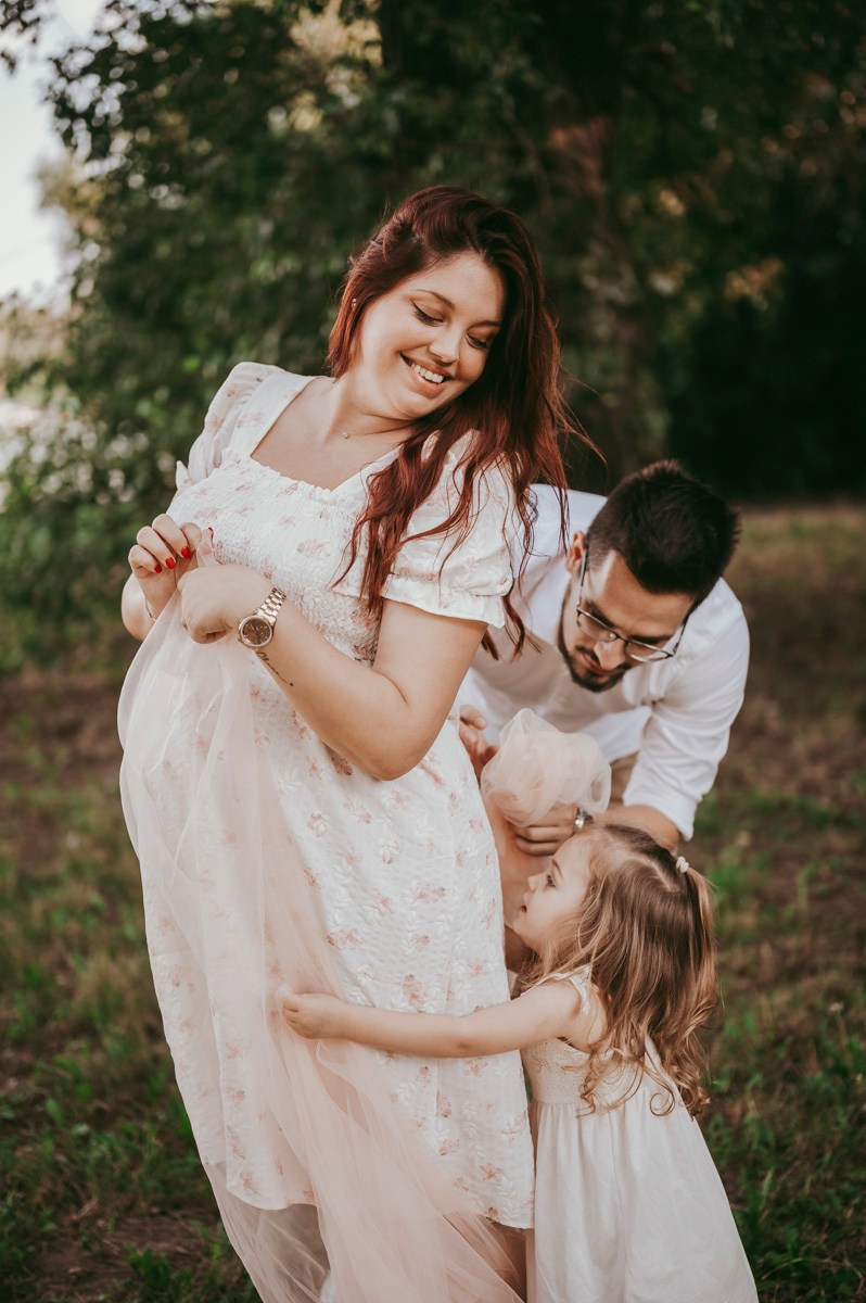 Kristina, Milos i Kalina / porodicno fotografisanje u prirodi. Deciji i porodicni fotograf u Beogradu Oksana Skendzic