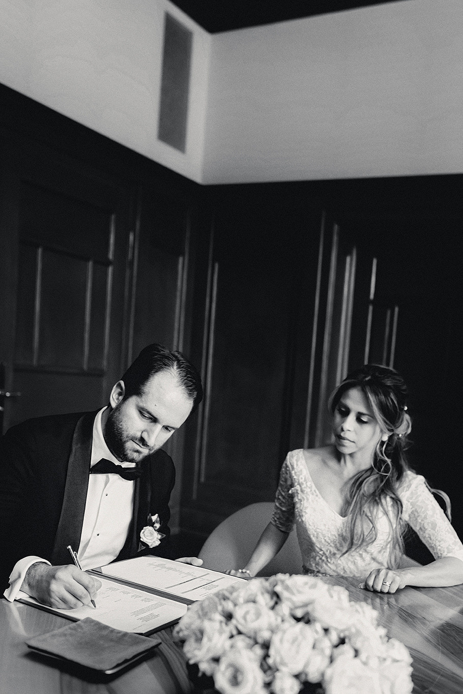 JAKUB + JESSICA | CIVIL WEDDING, ZÜRICH STADTHAUS | BELVOIR PARK | BLACK&WHITE. HOME