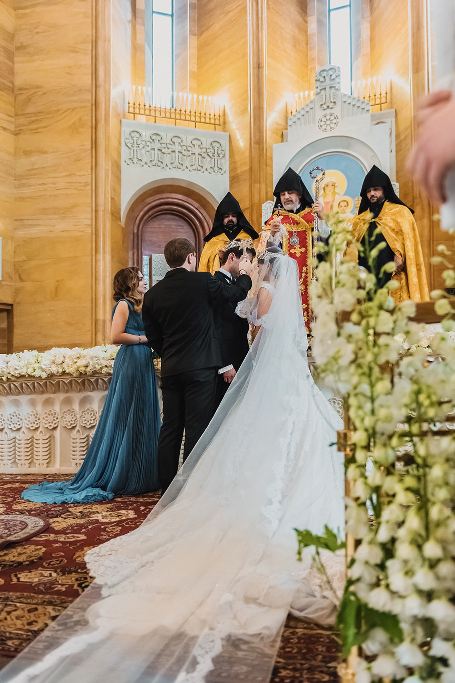 MARIA + GEORGIY | CHURCH WEDDING. HOME