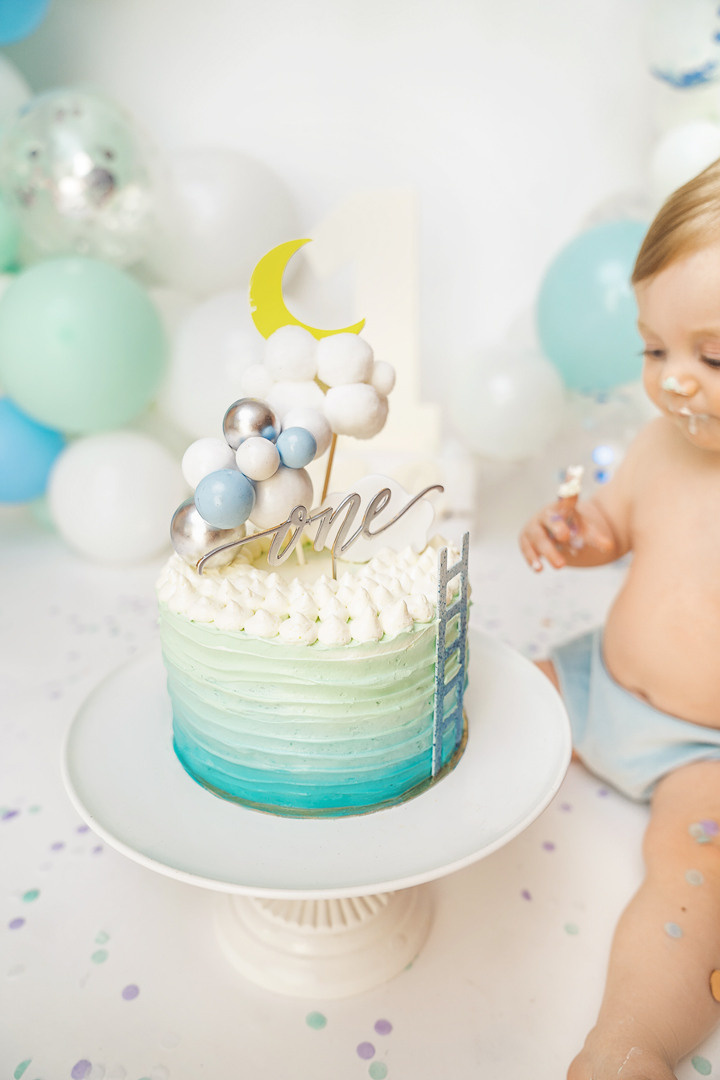 Cake smash. Fotografía profesional en Tenerife Tania Bonnet