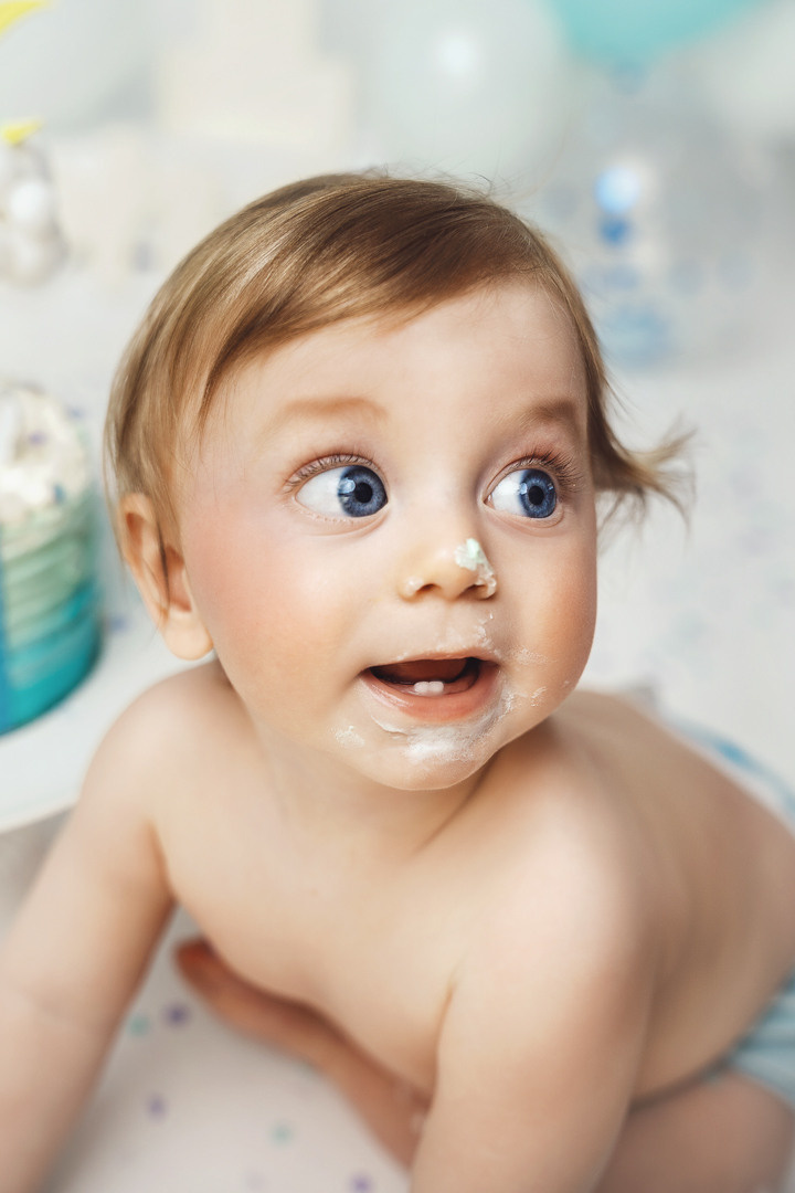 Cake smash. Fotografía profesional en Tenerife Tania Bonnet