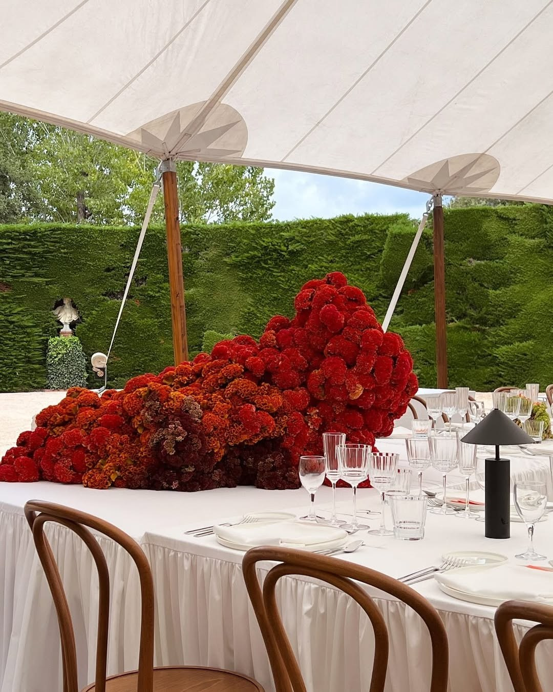 Flower installations in Santa Clotilde, Girona