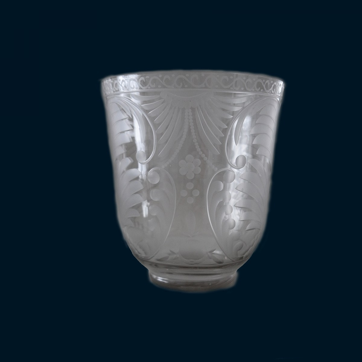 Vase. Современнные и актикварные украшения в Барселоне, Москве и Санкт-Петербурге