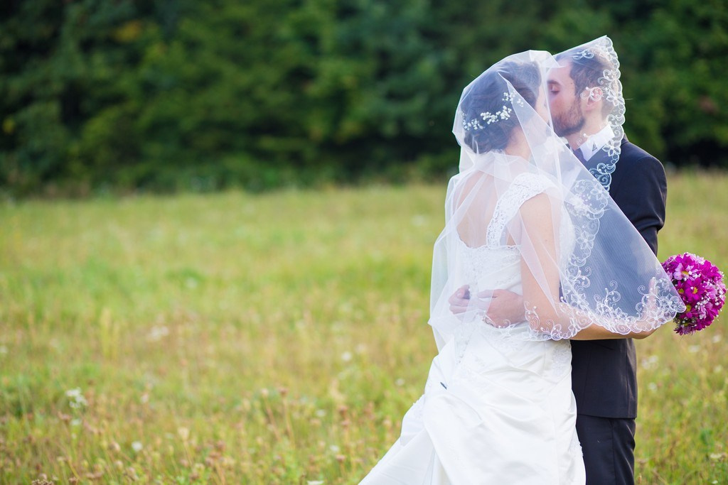 Ana Maria si Alexandru by fotograf nunta Pascani — Eduard Schiopu