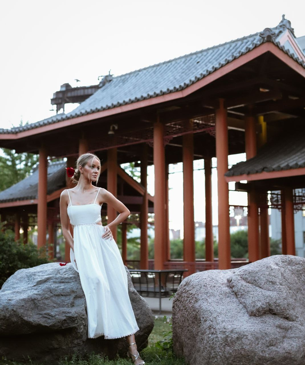 Yulia. VALERIIA VIUNOVA individual shooting\love story\event\brand