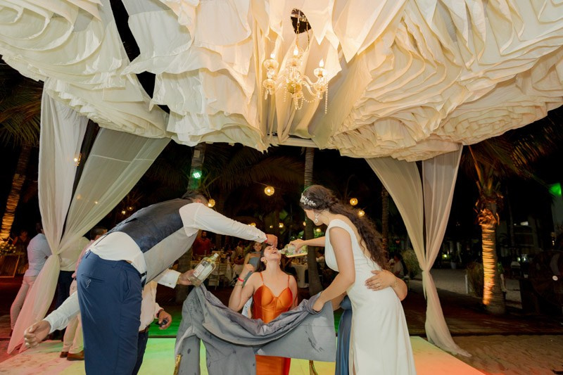 A + E. Luis Astorga - Fotografo de Bodas