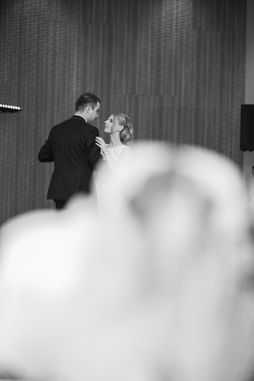 Carmen & Ionut by fotograf nunta Neamt — Eduard Schiopu