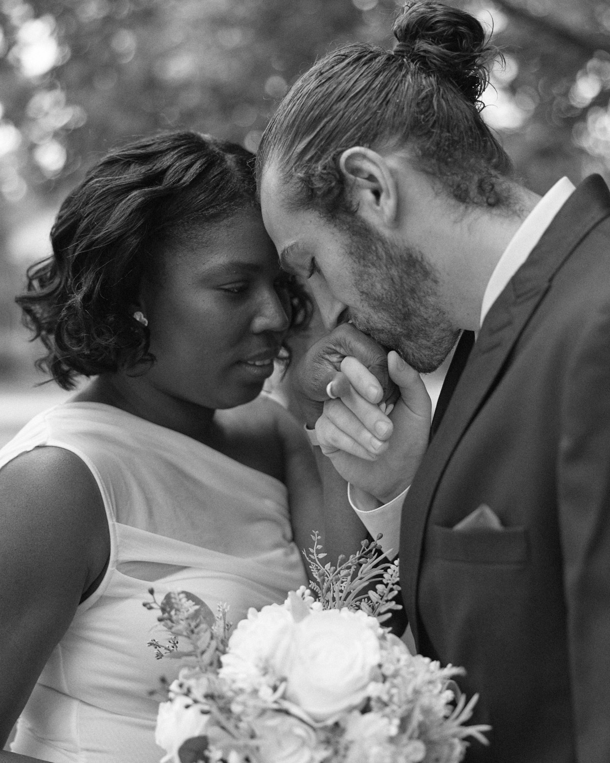 CITY HALL, ELOPEMENT, MICROWEDDING gallery. Kovyphoto