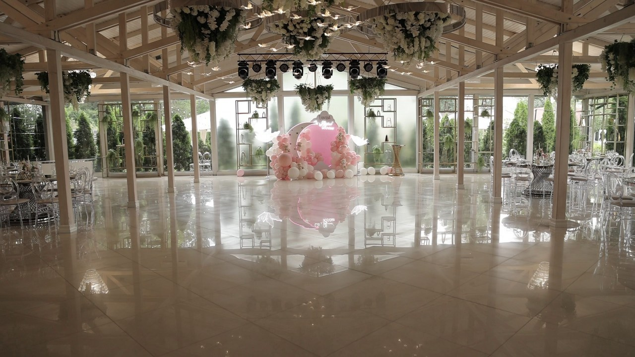 Recezii. Servicii Foto/Video