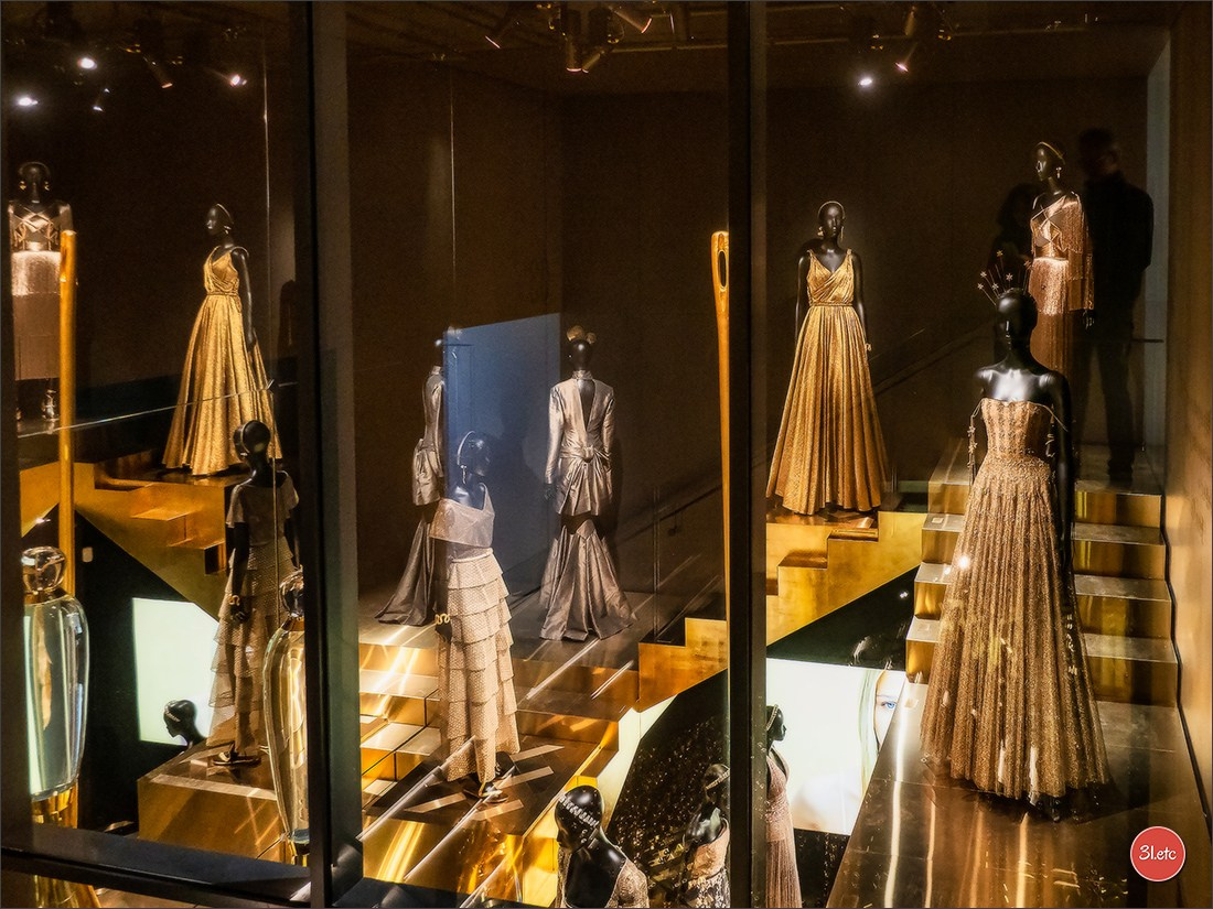 Musée Dior à Paris. Photographe à Strasbourg | Portraits, Studio, Enfants, Événements