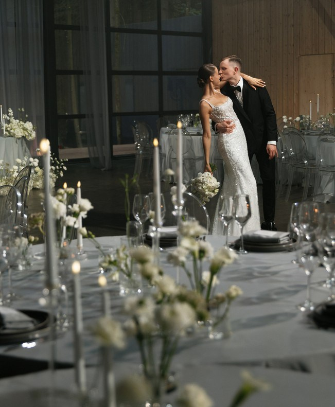 Timeless portrait with minimal styling