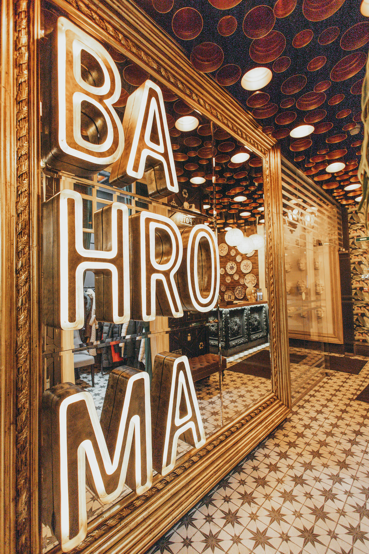 Restaurants. Samid Ali