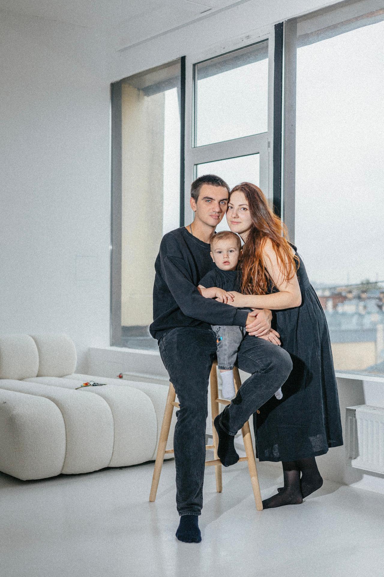 Viktoria and Family. Samid Ali