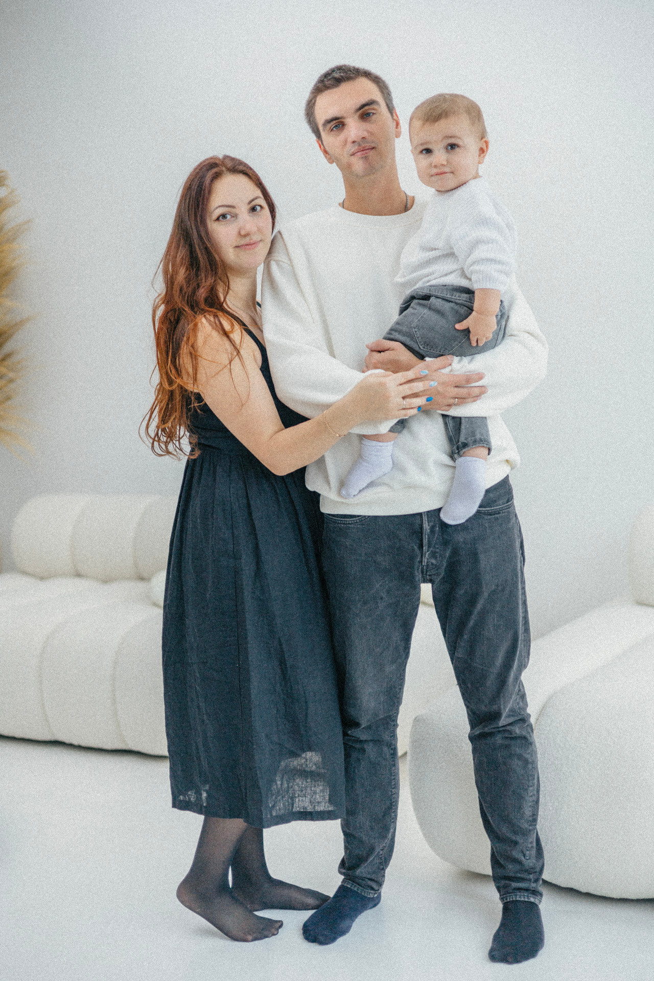 Viktoria and Family. Samid Ali