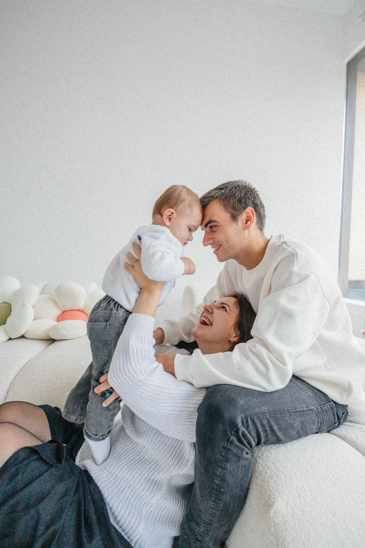 Viktoria and Family. Samid Ali