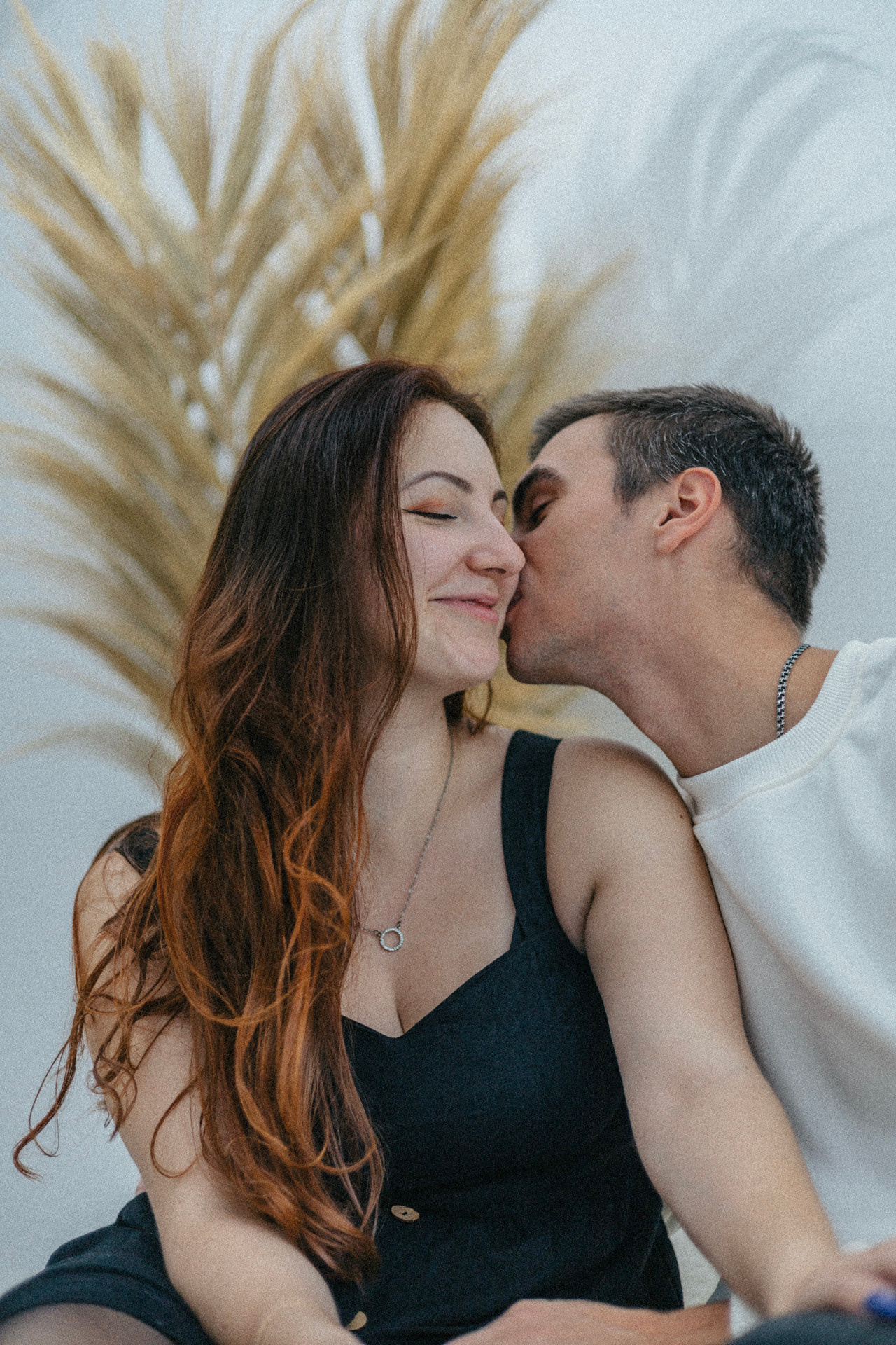 Viktoria and Family. Samid Ali