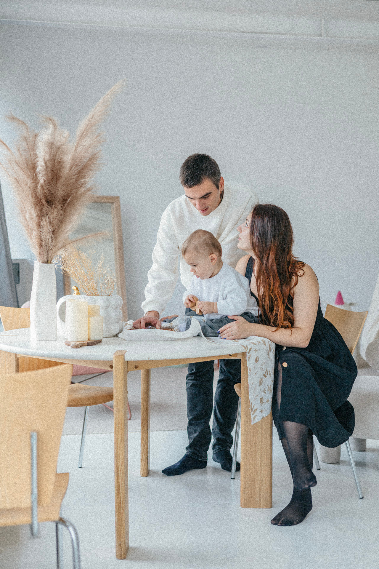 Viktoria and Family. Samid Ali