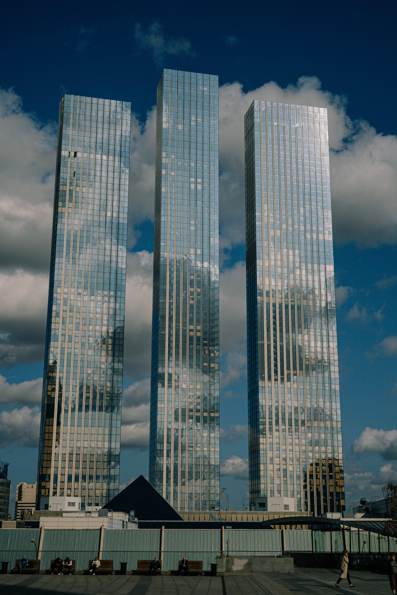 Skyscrapers. Samid Ali