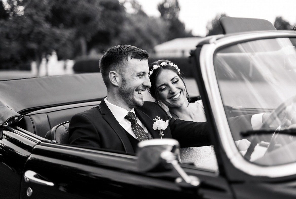 Matrimonio, elegante, milano e riviera romagnola. Fotografa di matrimonio a Milano e in Lombardia. Racconto matrimoni con uno stile naturale, elegante e senza pose forzate
