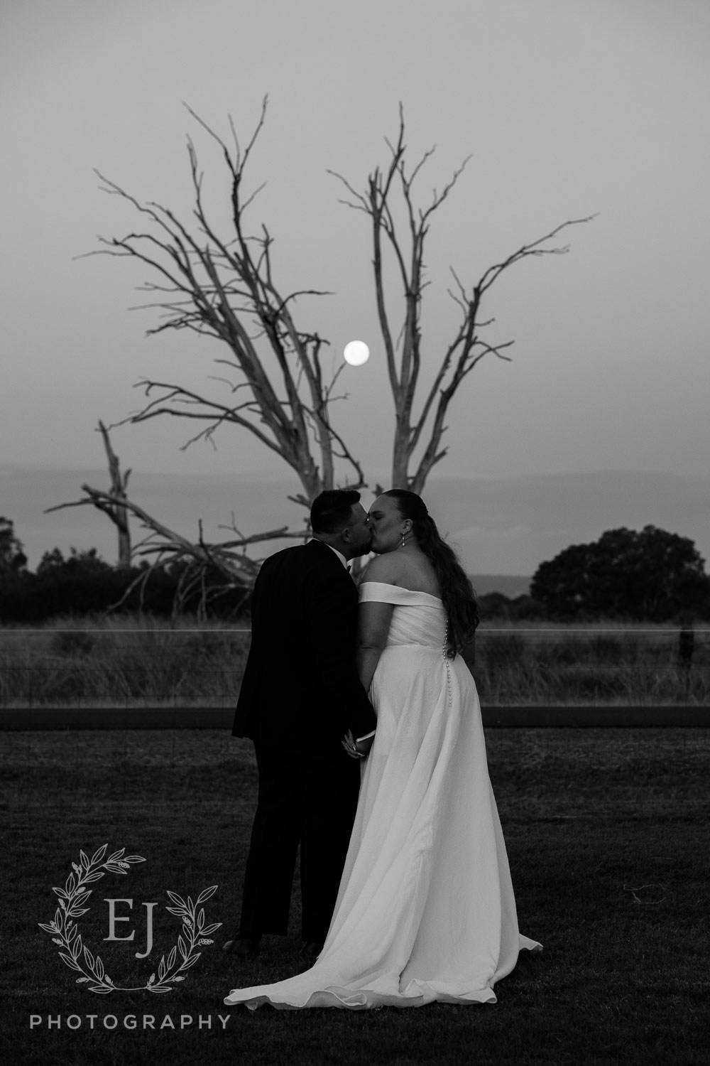Casey & Brad — The Barn, Hopeland. Emma Joy Photography
