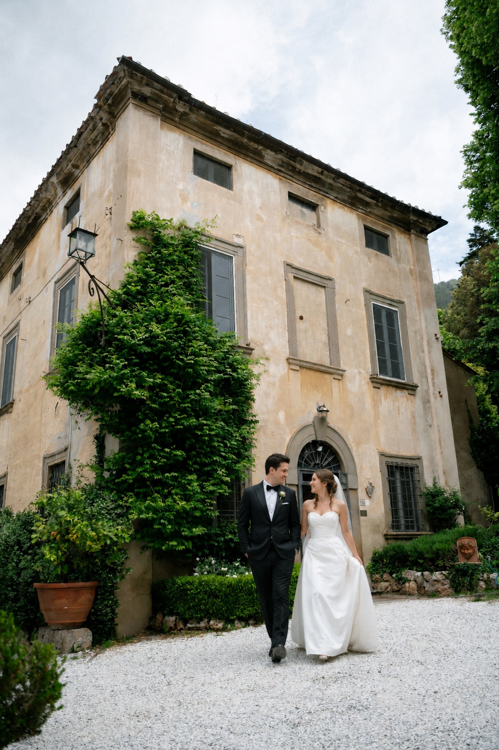 Destination wedding portfolio Europe elegant bride groom photography. Destination Wedding Photographer Alex Pasarelu