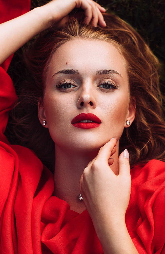 Red. Amina Gunenc - bruiloft- en familie fotograaf in Nederland